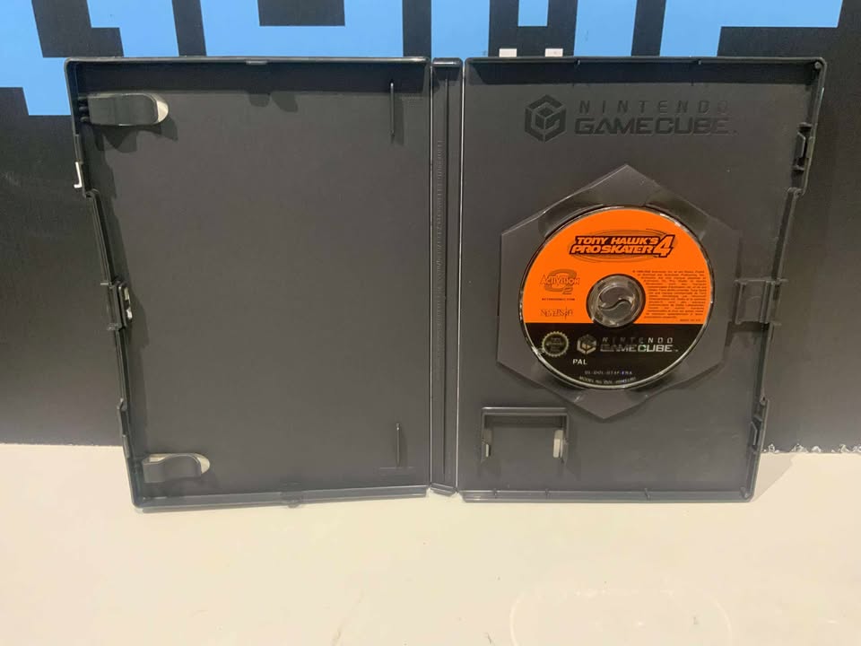 Tony Hawk's Pro Skater 4 - GameCube