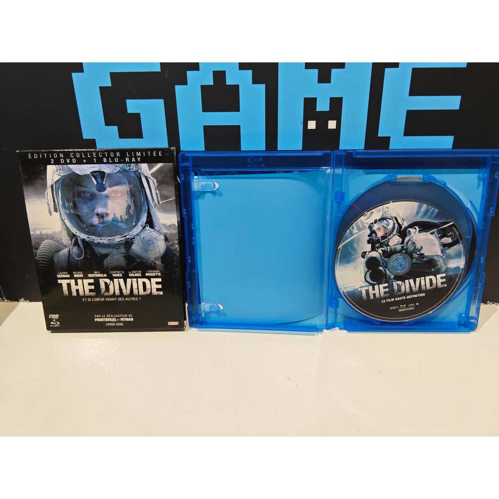 The Divide Blu Ray