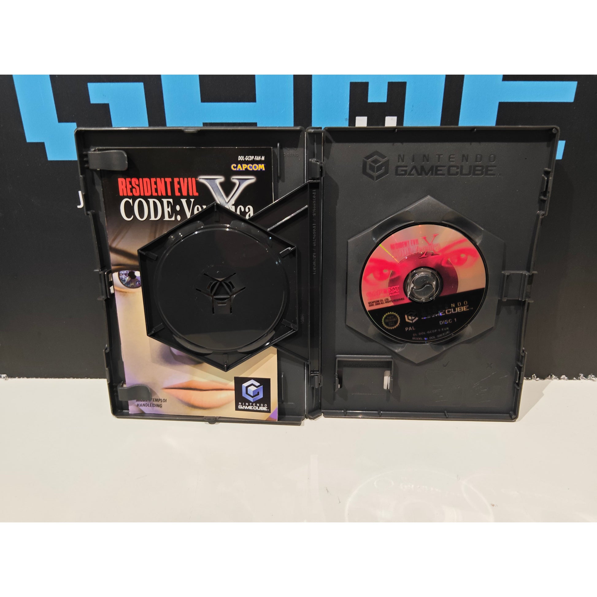 Resident Evil : Code : Veronica X – Gamecube